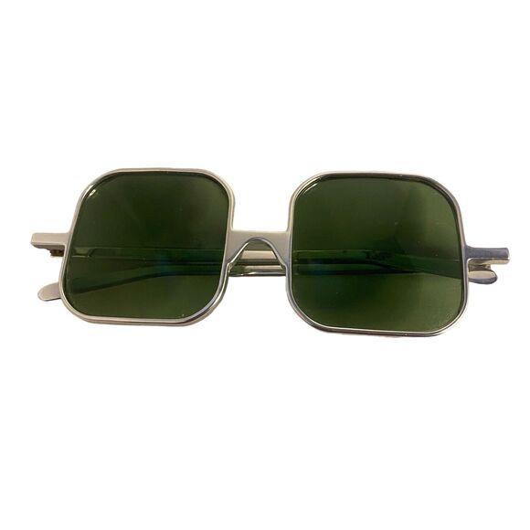 #8048 Vintage Square Sunglasses Green Lenses - Picture 1 of 5